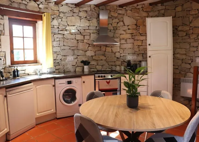 Semesterbostad La Tour Du Perigord Beaupouyet